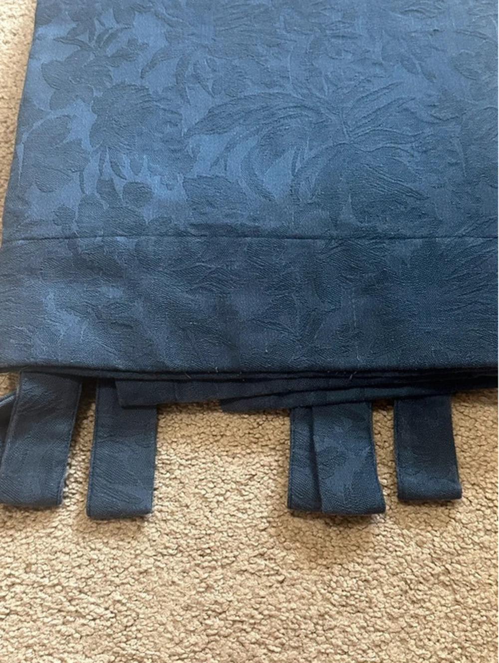 Tabbed room darkening drapes